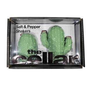 The Cellar Salt & Pepper Shaker set Dessert Cactus W/ Flower (Opened Package)